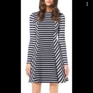MICHEAL MICHAEL KORS fit and flare striped long sleeve mini Dress size 4 skater